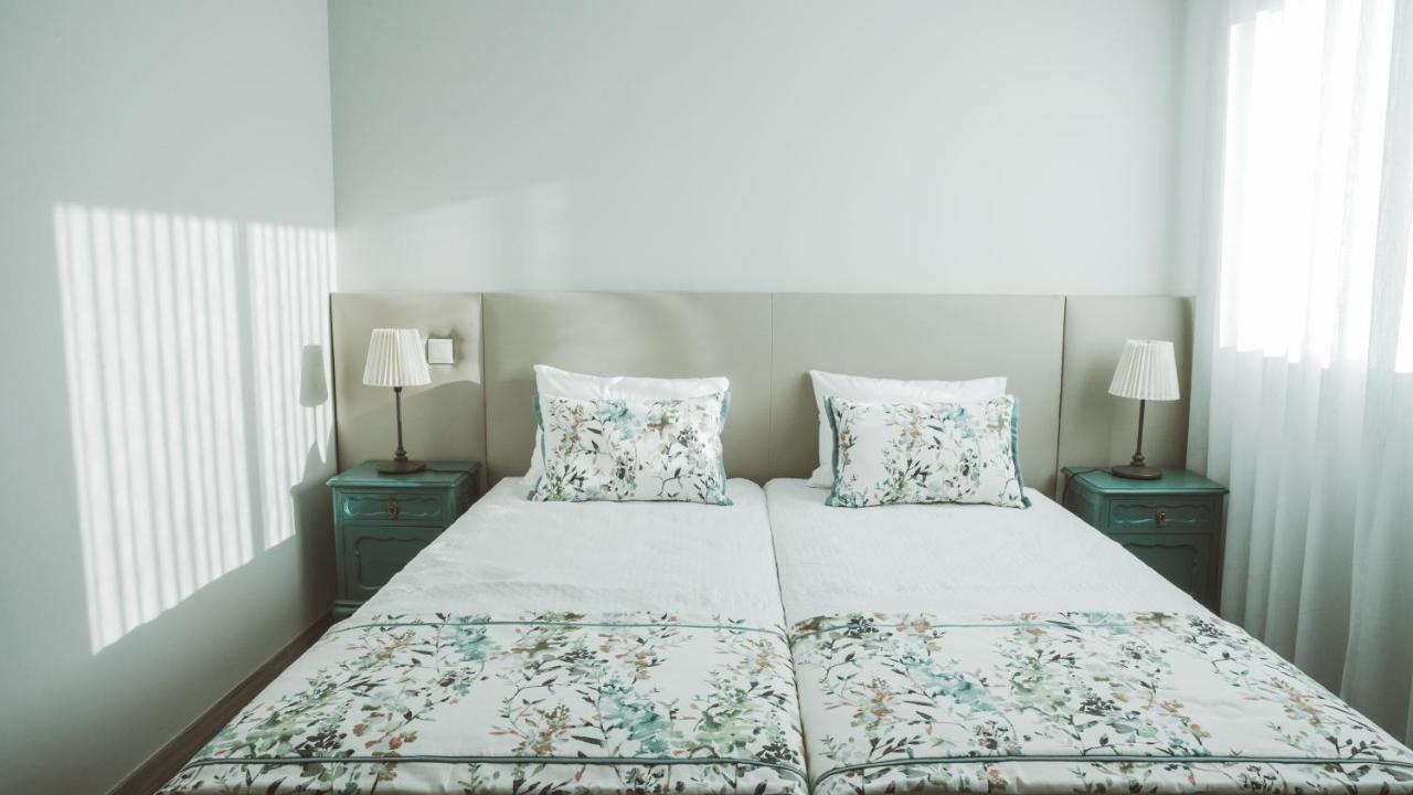 Vila Milreu Guest House Estoi Bagian luar foto