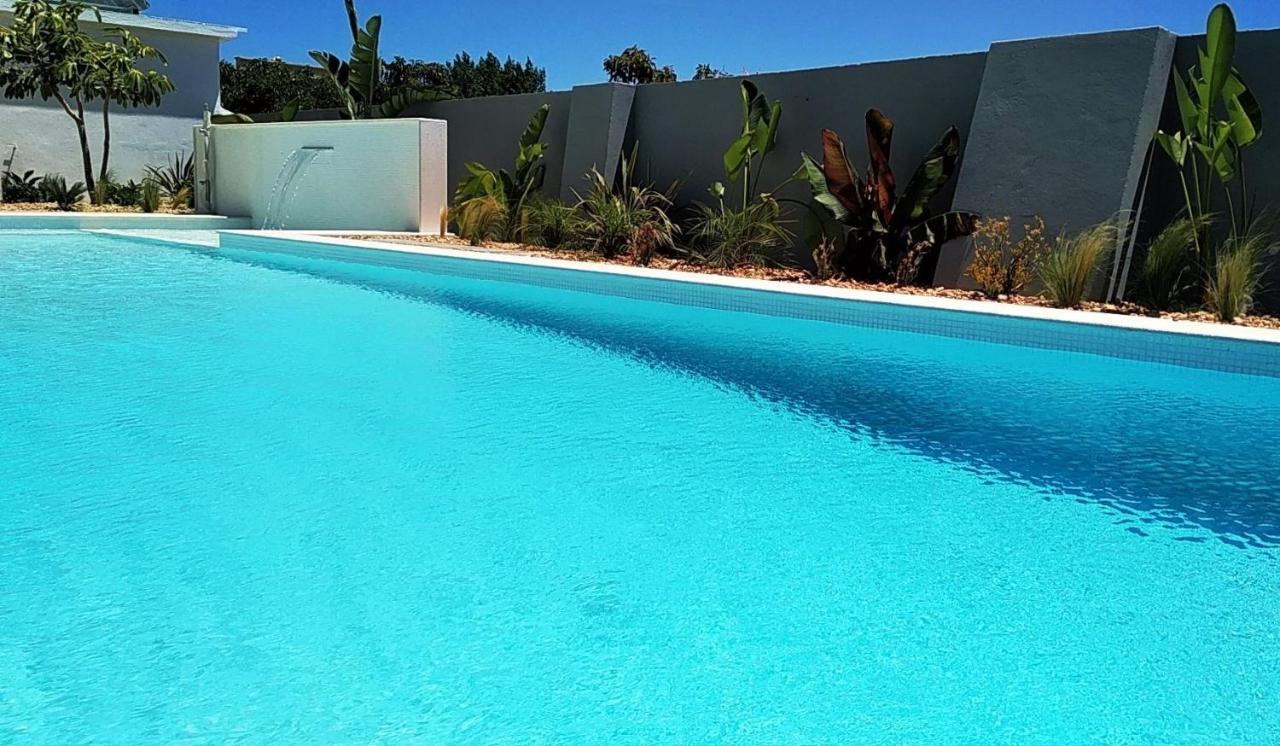 Vila Milreu Guest House Estoi Bagian luar foto