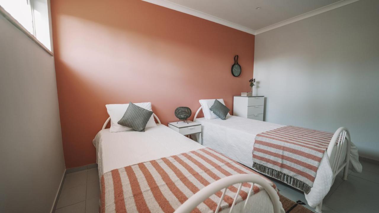 Vila Milreu Guest House Estoi Bagian luar foto