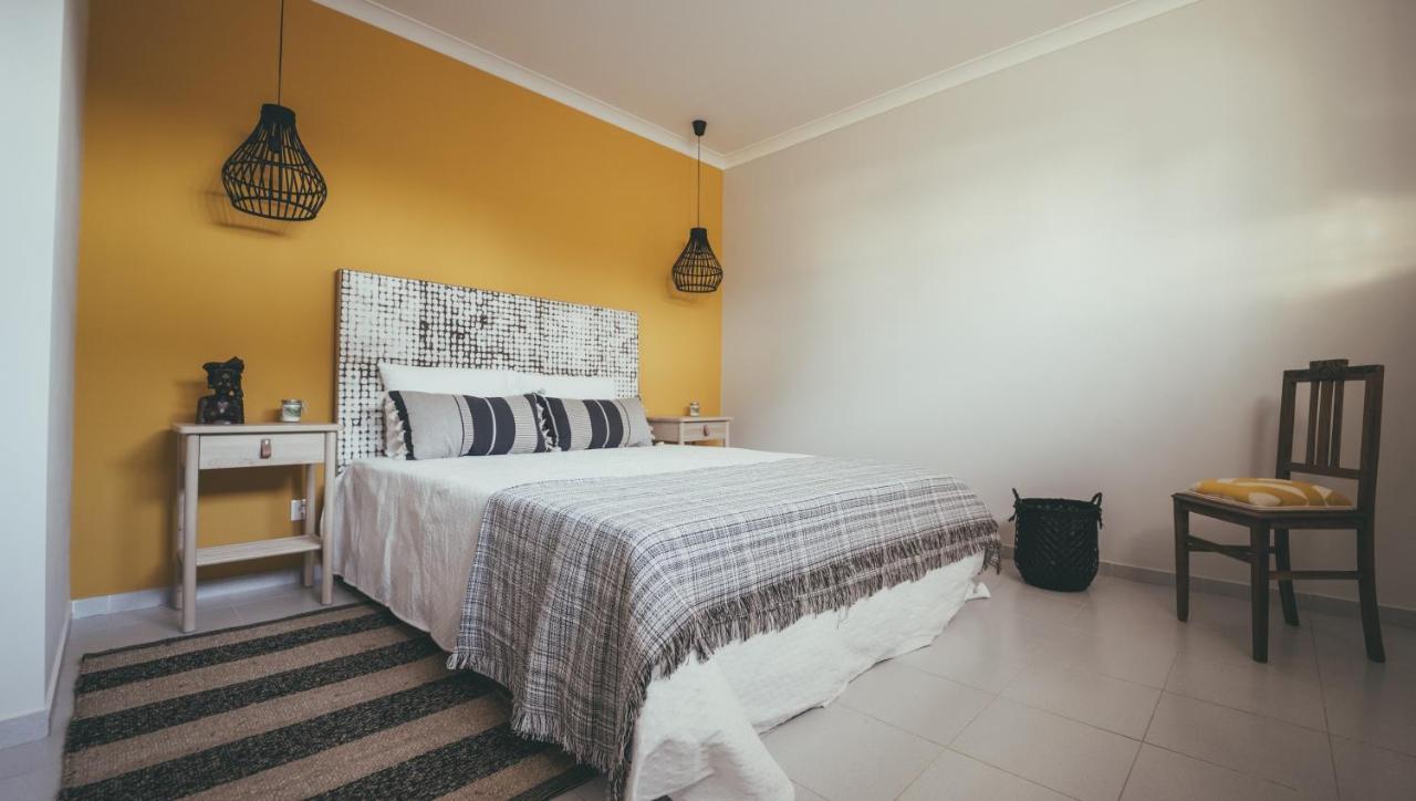 Vila Milreu Guest House Estoi Bagian luar foto