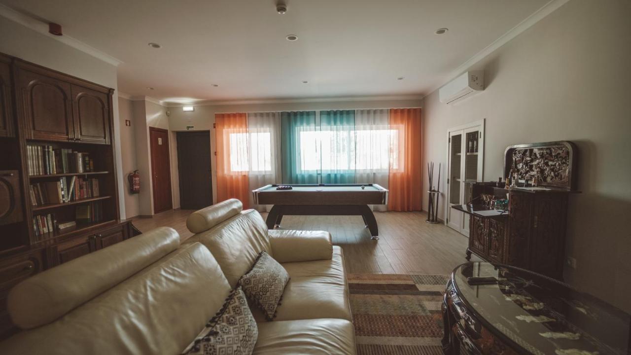 Vila Milreu Guest House Estoi Bagian luar foto